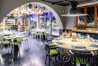 Ristorante Lajatico "Officine Bocelli"