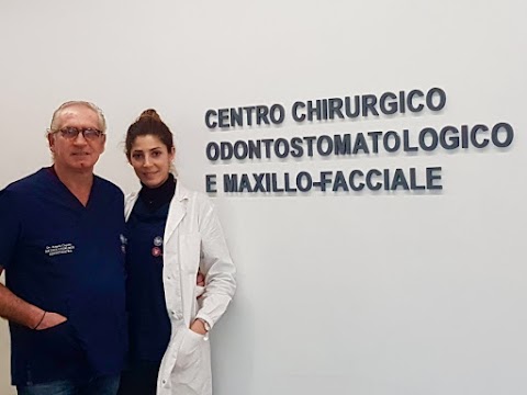 CENTRO CHIRURGICO ODONTOSTOMATOLOGICO - DOTT. ANGELO CAPUTO - DOTT.SSA MARTINA CAPUTO