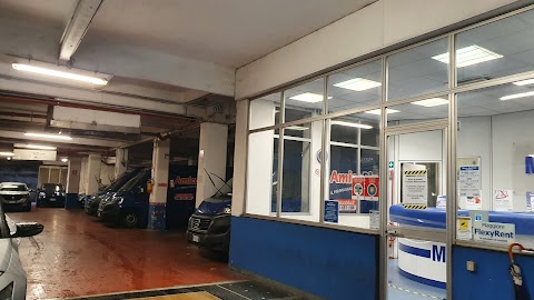 Noleggio Auto e Furgoni Maggiore AmicoBlu - Genova