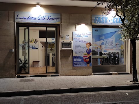 Lavanderia self-service Fast&Clean di Lazzerotti Ferdinando Caserta