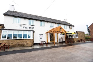 Everest Inn