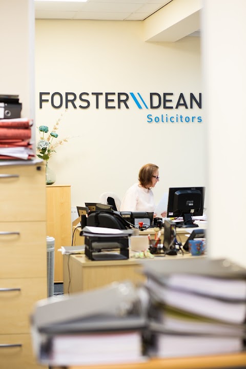 Forster Dean