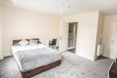 Vogue Lettings Ltd - Affordable Student Accommodations Huddersfield