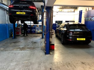 I.C. Motors - Car Repair Centre London - Car Garage