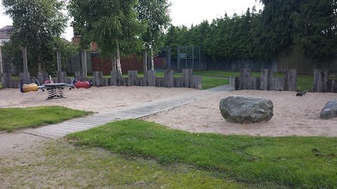 Heath Way Play Area