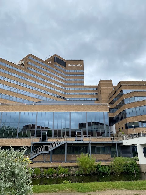 University of Huddersfield Queensgate Campus