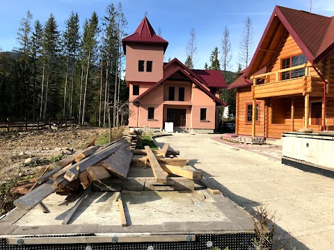 Готельно-відпочинковий комплекс Княжий Двір