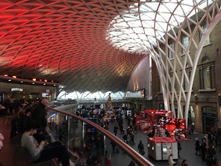 Little Waitrose & Partners Kings Cross Station