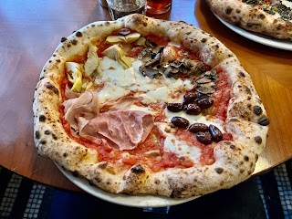 Cecconi's Pizza Bar