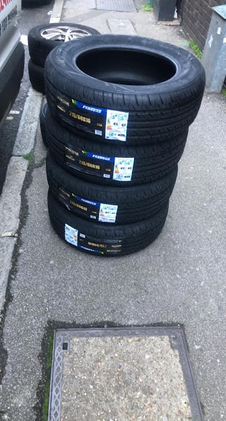 Campers Mobile Tyres