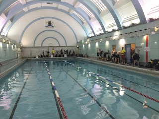 Oyster Diving School London