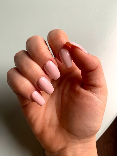 UK Nails & Beauty