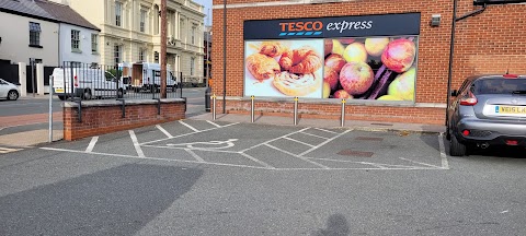 Tesco Express