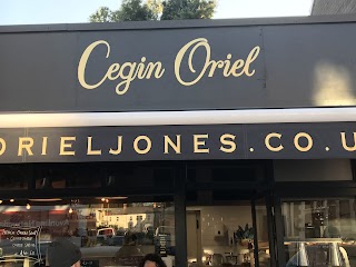 Cegin Oriel