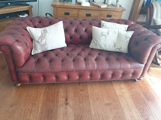 M R Dawson Upholstery