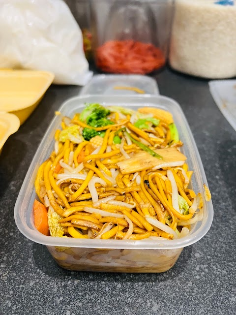 Happy Wok Chinese Takeaway