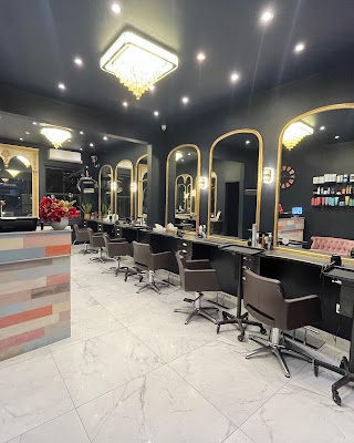 Naz Zeneldeen Hairdressers Fulham