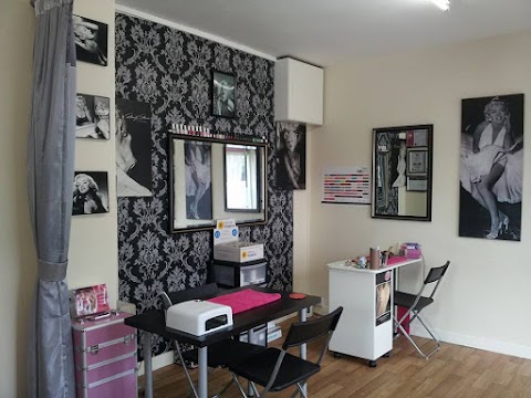 Laura's Beauty Room