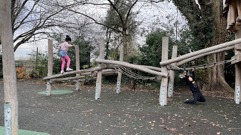 Garratt Park Children's Playground