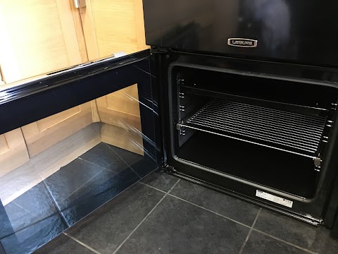 JWS Cleaning Solutions-Bradford and Bingley Oven Cleaning