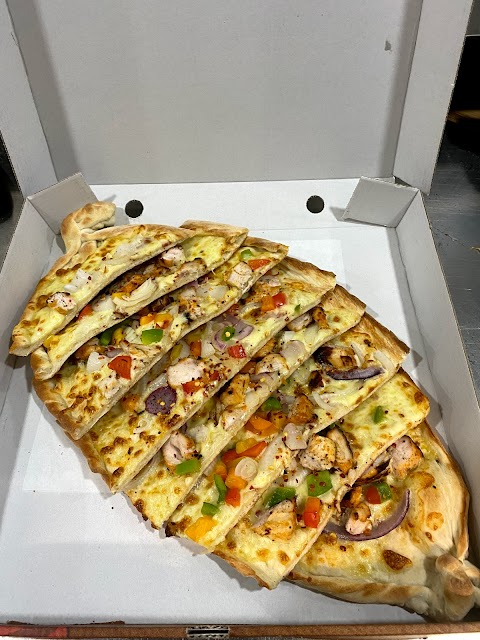 Lazzolli Pizzas and Kebabs