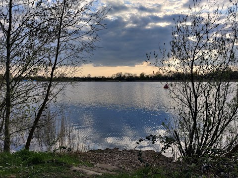 Lake 32 Outdoor Centre