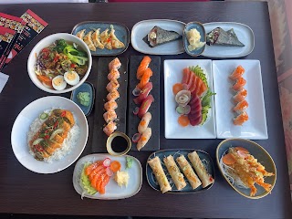 Mimik Sushi & Ramen (Acton)