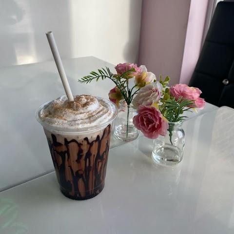 ANGEL CAFE | Bubble Tea | Poke Bowls | Coffee | Vegan Cakes