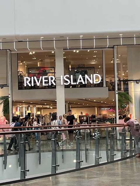 River Island