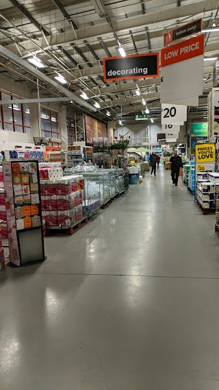 B&Q Warrington