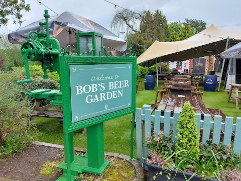 Robert Stewart's - (Belfast Pubs | Traditional Irish Pubs Belfast | Pub Grub Belfast)