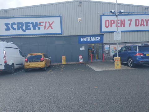 Screwfix West Bromwich