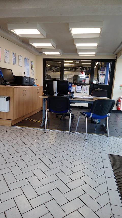 Kwik Fit - Sutton-In-Ashfield