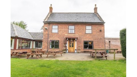 OYO Elm Farm Country House, Norwich Airport