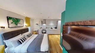 Quay Apartments Manchester