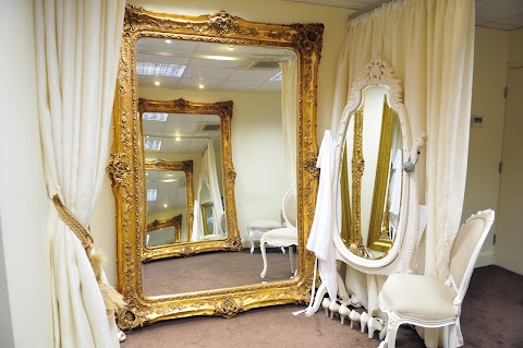 Lori G Bridal Studio Ltd