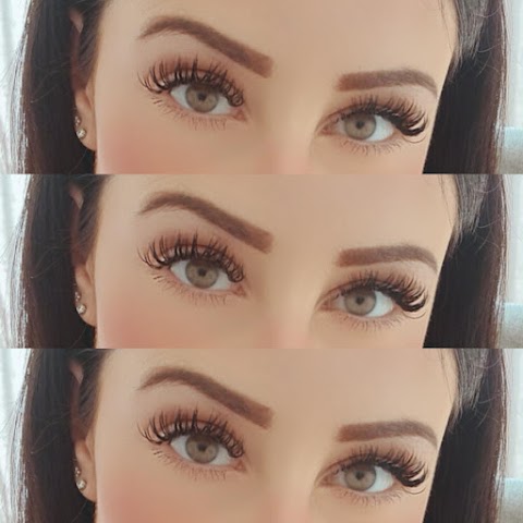 Eyelash / Aesthetics Bar - Romford