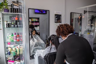 M Clinique Hair & Beauty Salon
