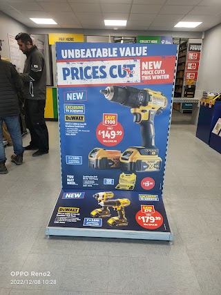 Screwfix Acton