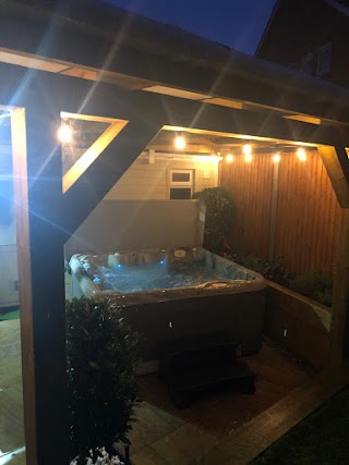 Hydropool Surrey Hot Tubs & SwimSpas