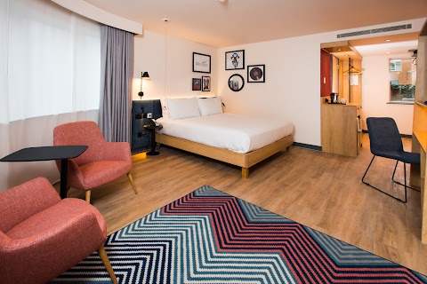 Hampton by Hilton London Park Royal