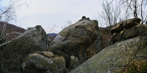 Урочище "Красний Камінь"