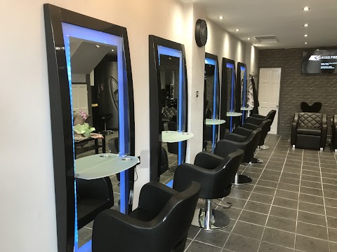 MK London Salon