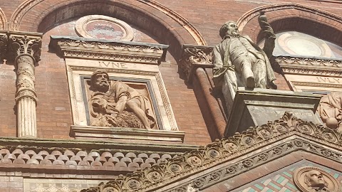 The Wedgwood Institute