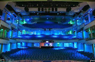 New Victoria Theatre