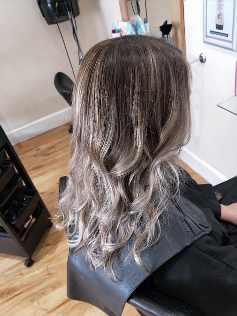 Broad Street Hair Nailsea