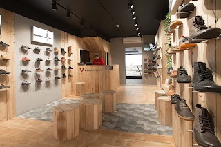 VIVOBAREFOOT London