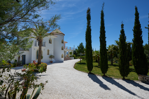 Mijas Villas Ltd