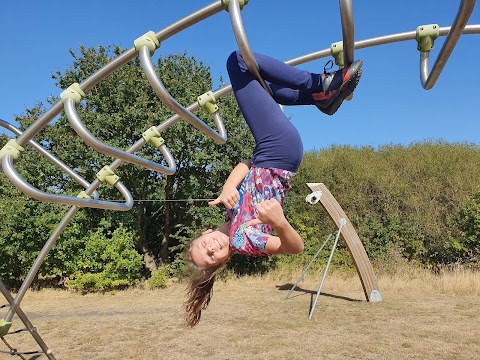 Crane Park Kids Play and workout Area