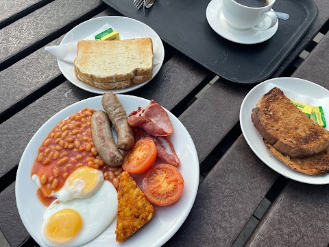 The Beach Hut Cafe